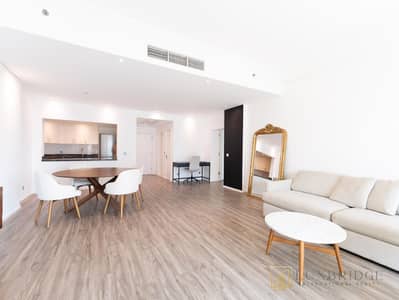 1 Bedroom Apartment for Sale in Palm Jumeirah, Dubai - Upgraded | Sea View | Direct Beach Access
