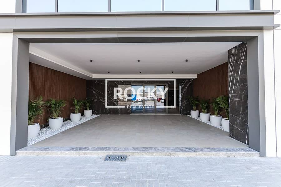 22 Hamad Ahmed Hamad Bin Suqat Al Falasi Building - Building Lobby -1. jpg