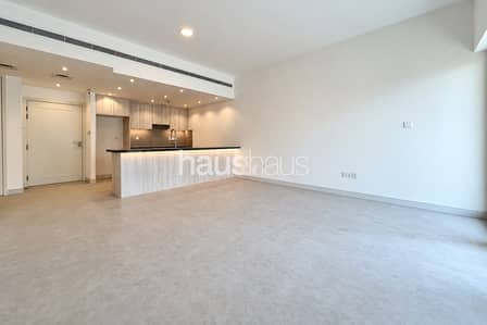 1 Bedroom Apartment for Rent in The Greens, Dubai - Newly Renovated | Bright & Spacious | Chiller Free