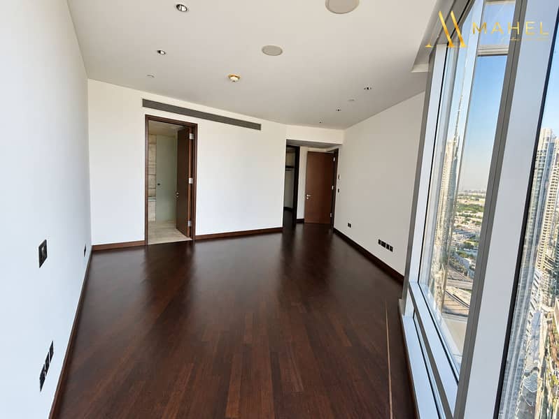 5 Refined interior with city skyline-10. png