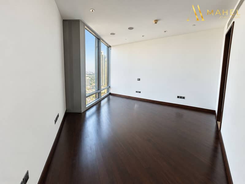 7 Natural light interior with skyline view-5. png