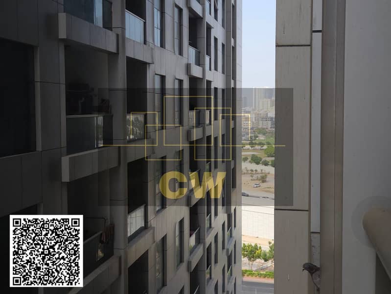 10 61b1940c-ecb8-4217-9720-e8ab60df301b. jpg