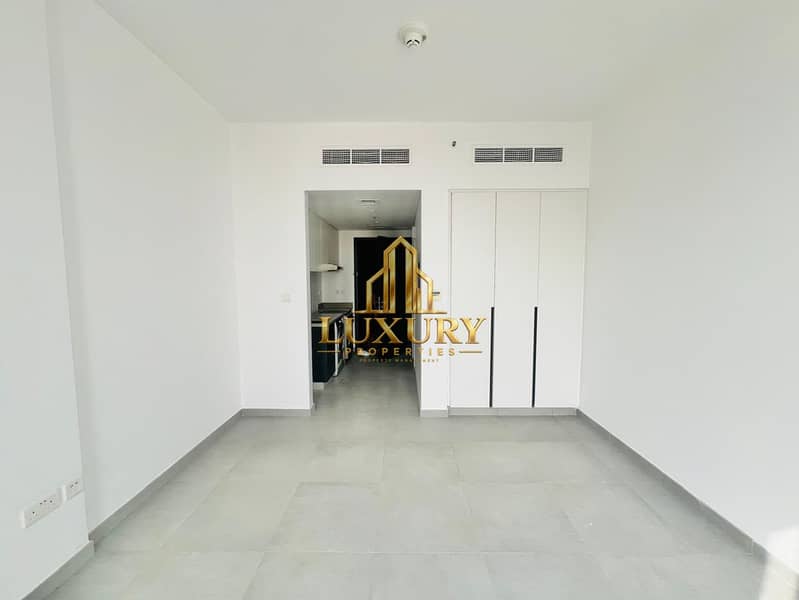 3 GREAT VALUE STUDIO | AED 37K | 12 CHEQUES | PRIME LOCATION