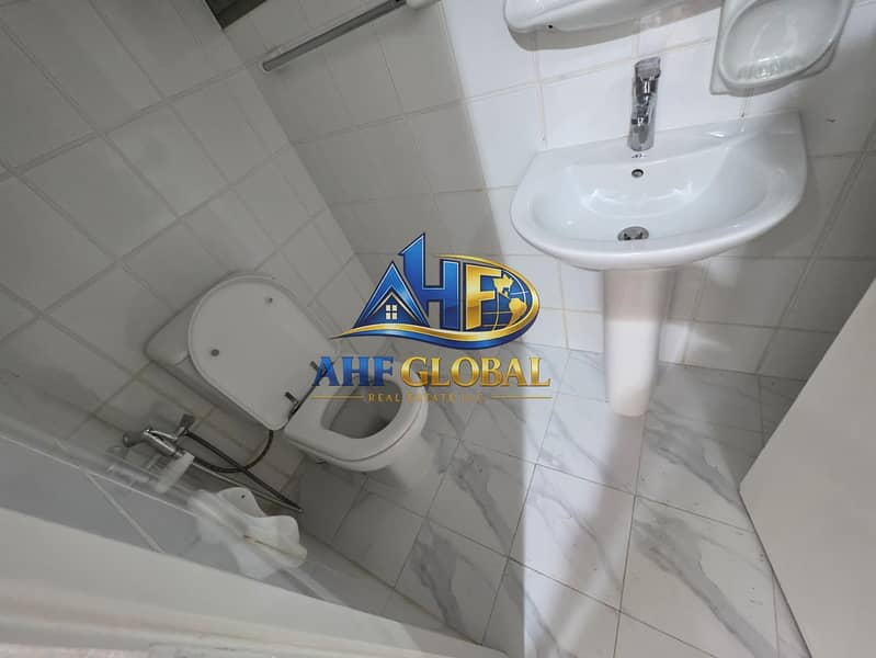 11 c9c3b332-fd9c-402d-9754-f32af85b76cc. jpg