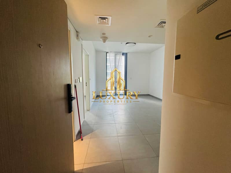 2 STUNNING 1BR | BOULEVARD | VIDA VIEW | AED 55K | 4 CHEQUES