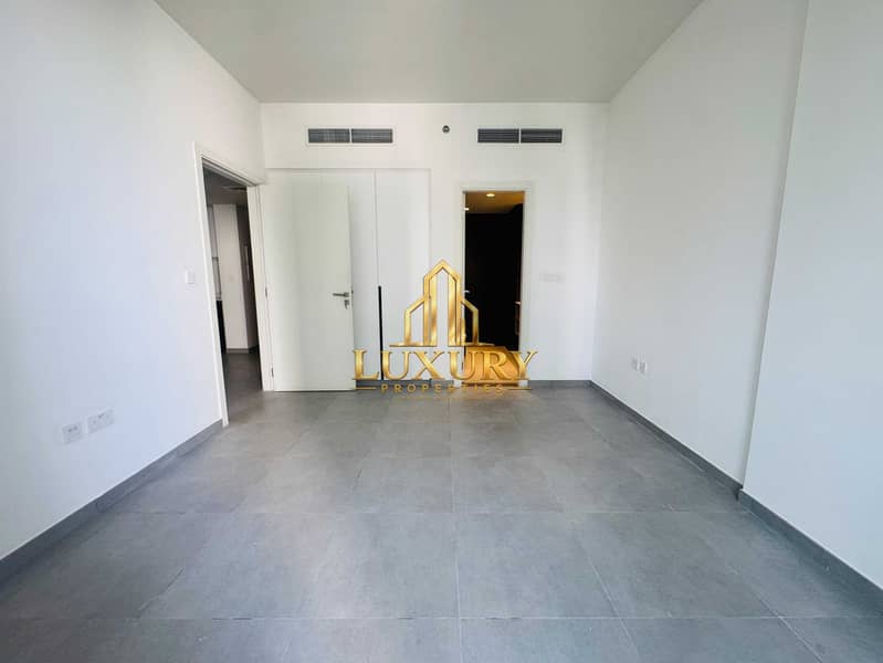 6 STUNNING 1BR | BOULEVARD | VIDA VIEW | AED 55K | 4 CHEQUES