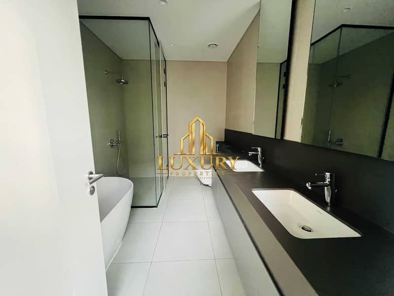 28 PRIVATE POOL CORNER VILLA | 4BR + MAJLIS | 6 WASHROOMS | MASAAR | 5,500 SQFT | AED 280K
