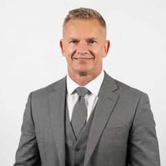 Valdas Uktveris