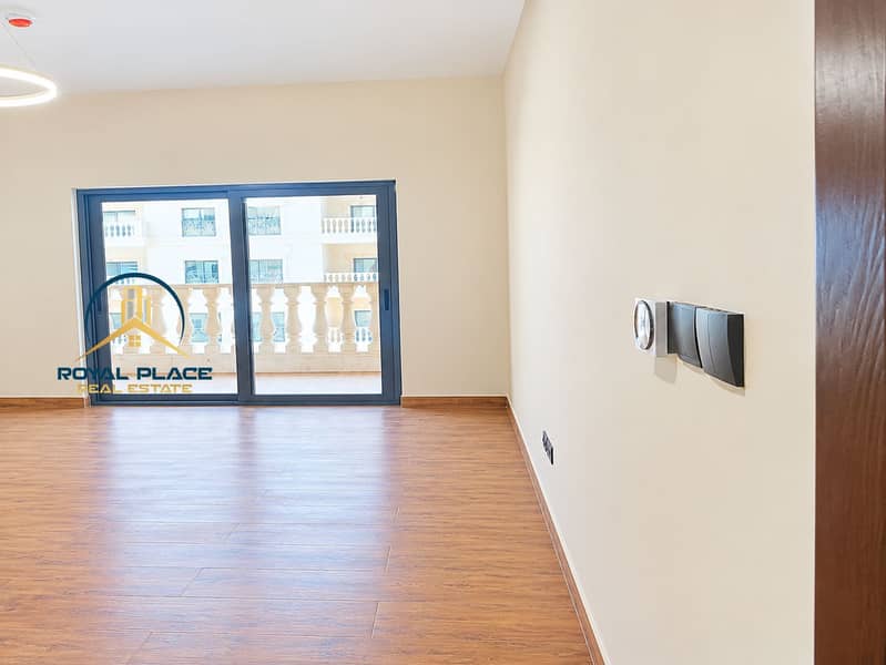 11 Bright Modern Apartment Living Room. png