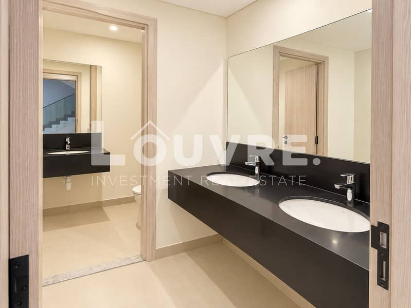 23 Modern Minimalist Double Vanity Bathroom. png