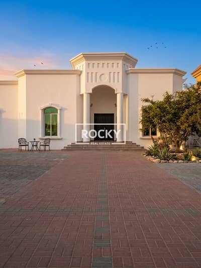 3 Slaapkamers Villa te Huur in Al Barsha, Dubai - Gemini_Generated_Image_9hohlv9hohlv9hoh. jpg