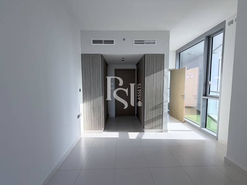 Maid Room | Balcony | Ready to Move | Bayut.com