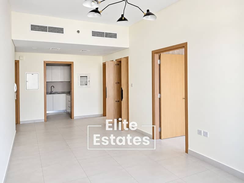 4 Bright Minimalist Apartment Interior (2). png