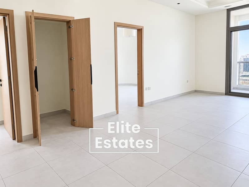 5 Bright Minimalist Apartment Interior. png