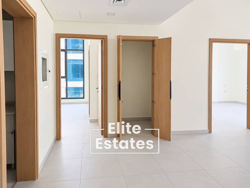 7 Bright Modern Apartment Corridor. png