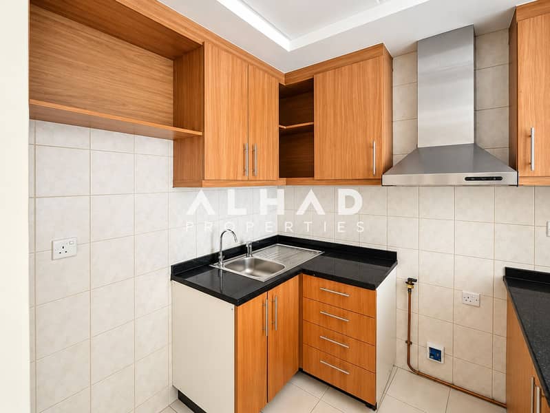 4 Modern L-Shaped Kitchen Interior (1). png