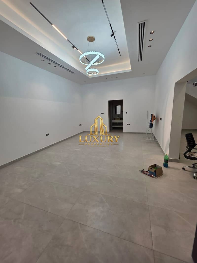 6 5 MASTER BR VILLA AVAILABLE | INDEPENDENT WITH MAJLIS ROOM