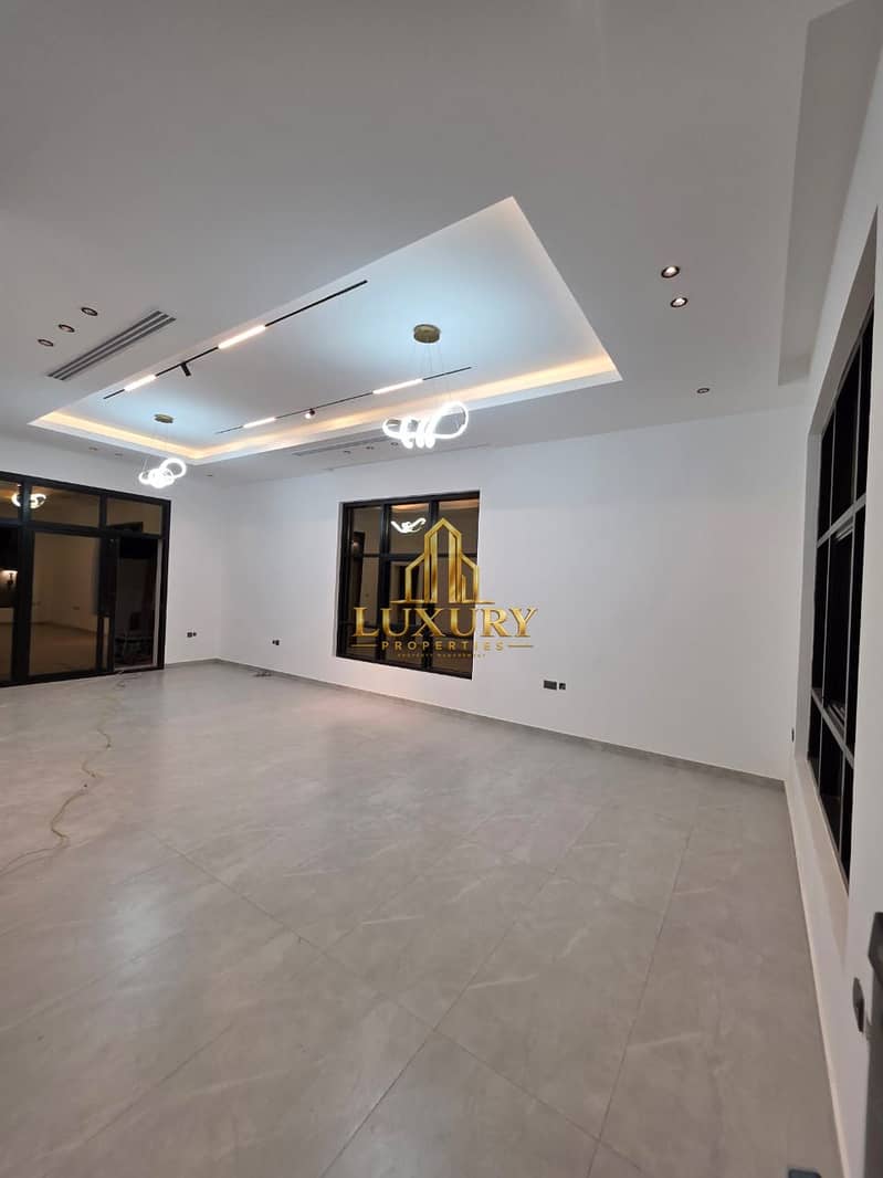 11 5 MASTER BR VILLA AVAILABLE | INDEPENDENT WITH MAJLIS ROOM