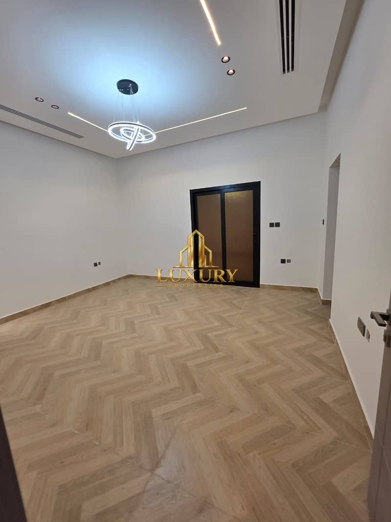 16 5 MASTER BR VILLA AVAILABLE | INDEPENDENT WITH MAJLIS ROOM