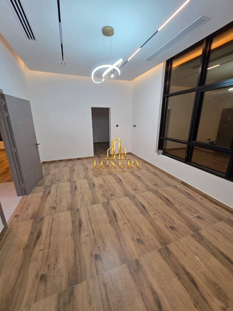 18 5 MASTER BR VILLA AVAILABLE | INDEPENDENT WITH MAJLIS ROOM