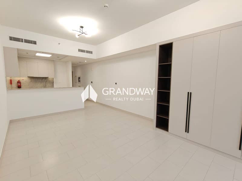 2 Smart Living | Modern Studio Apartment I Al Jadaf — photo 2
