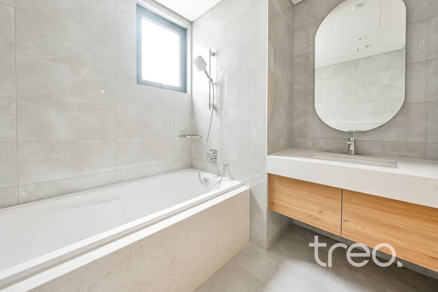 12 Watermarked-14. jpg