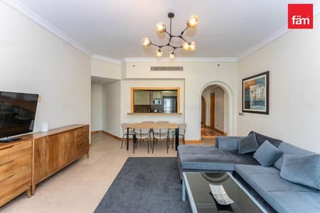 2 Slaapkamers Appartement te Huur in Palm Jumeirah, Dubai - Appartement in Palm Jumeirah，Shoreline Apartments，Al Nabat, 2 slaapkamers, 190000 AED - 16843319