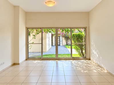 5 Bedroom Villa for Rent in Jumeirah, Dubai - H1Go1PgGke8Ley2ecWVhccNrMUst4WuQvGqqPOCy. jpg
