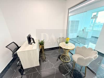 Office de  à à louer à Bur Dubai, Dubai - 1a814cca-828a-45a8-a22e-5a8c8ff8b0ab. jpg
