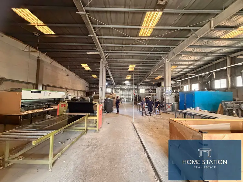 VACANT WAREHOUSE | 9200 SQFT SIZE | AED 60 PER SQFT NEGOTIABLE