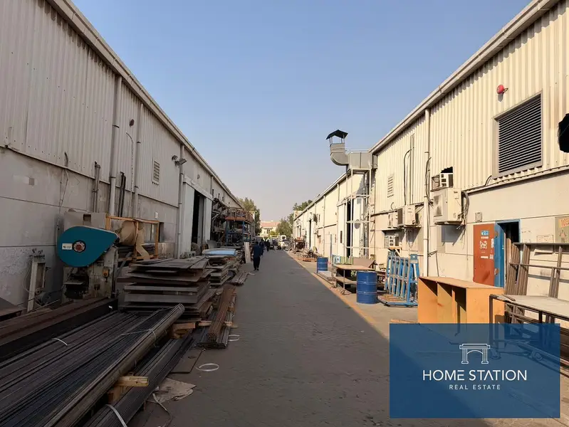VACANT WAREHOUSE | 9200 SQFT SIZE | AED 60 PER SQFT NEGOTIABLE