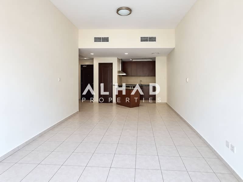 Bright Empty Apartment with Modern Kitchen. png Bright Empty Apartment with Modern Kitchen. png