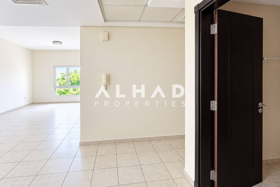 2 Bright Minimalist Apartment Entryway. png