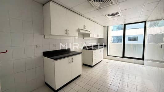 3 Bedroom Apartment for Rent in Bur Dubai, Dubai - 3BHK + Maid Room | Big Balcony | 0% Commission | Mankhool 3 Bedroom Apartment for Rent in Bur Dubai, Dubai - 3BHK + Maid Room | Big Balcony | 0% Commission | Mankhool
