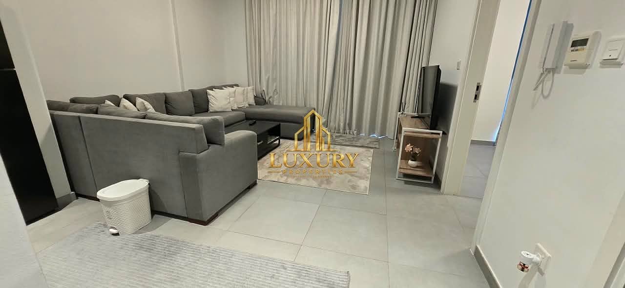 3 Luxury Unfurnished 1-Bedroom Apartment | East Village, Aljada