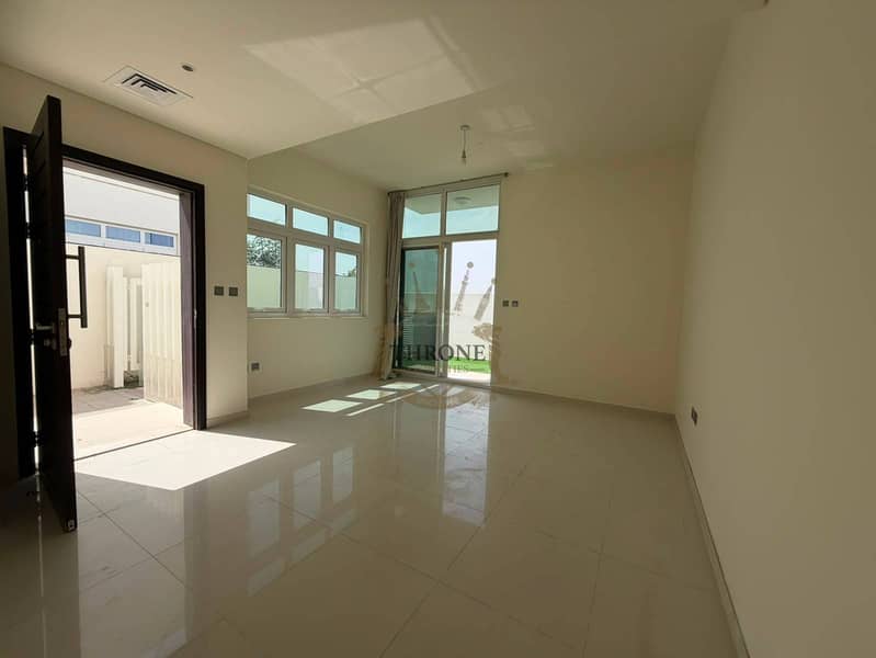 Reihenhaus in DAMAC Hills 2 (Akoya by DAMAC),Centaury, 3 schlafzimmer, 1650000 AED - 16844368 Reihenhaus in DAMAC Hills 2 (Akoya by DAMAC),Centaury, 3 schlafzimmer, 1650000 AED - 16844368