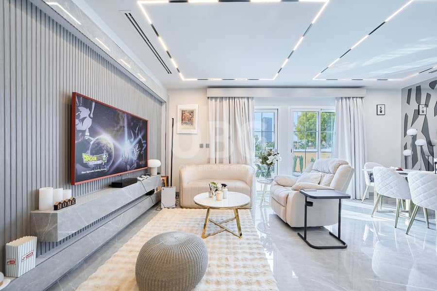 Vacant | Upgraded | Close to Arcadia and Park Vacant | Upgraded | Close to Arcadia and Park