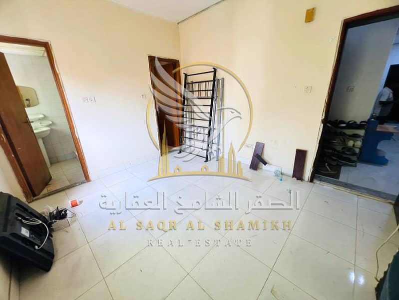 4 apartment-for-rent-property-03. jpg