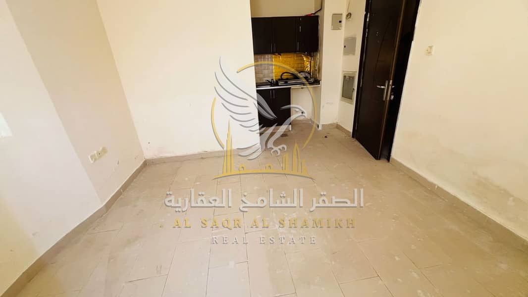 5 استوديو-للا-يجار-0-غرف-البوطينة-الشارقة-صورة-العقار-re-001-06. jpg