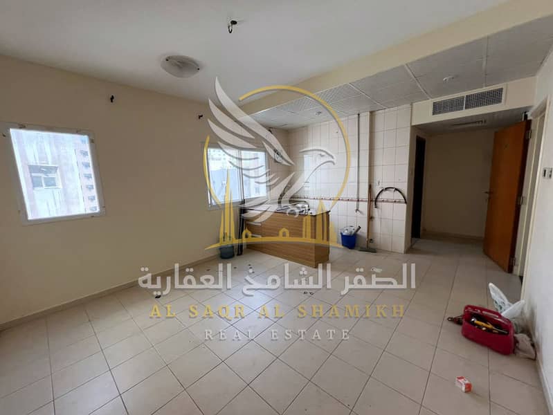 3 apartment-for-rent-property-03. jpg