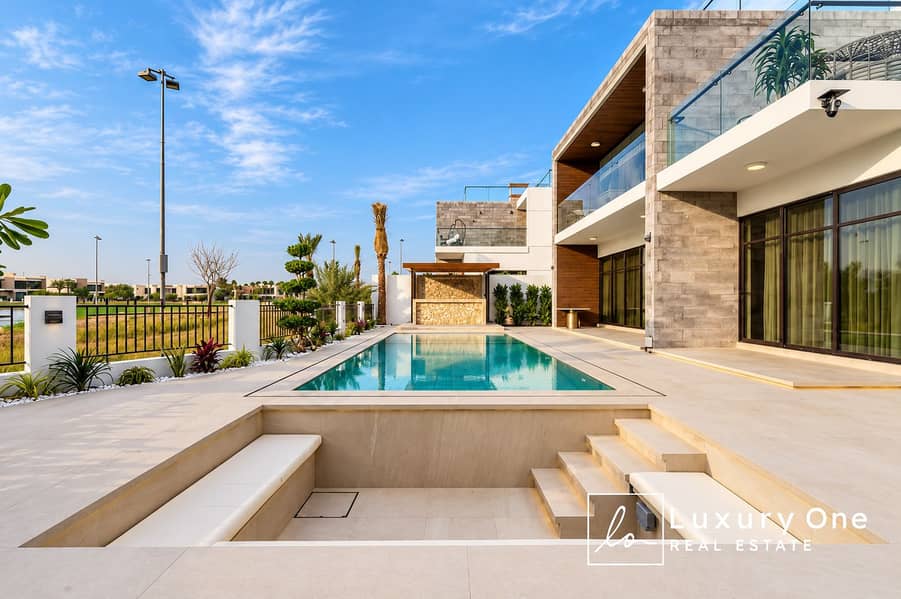 6 Modern Villa Poolside Retreat (1). png