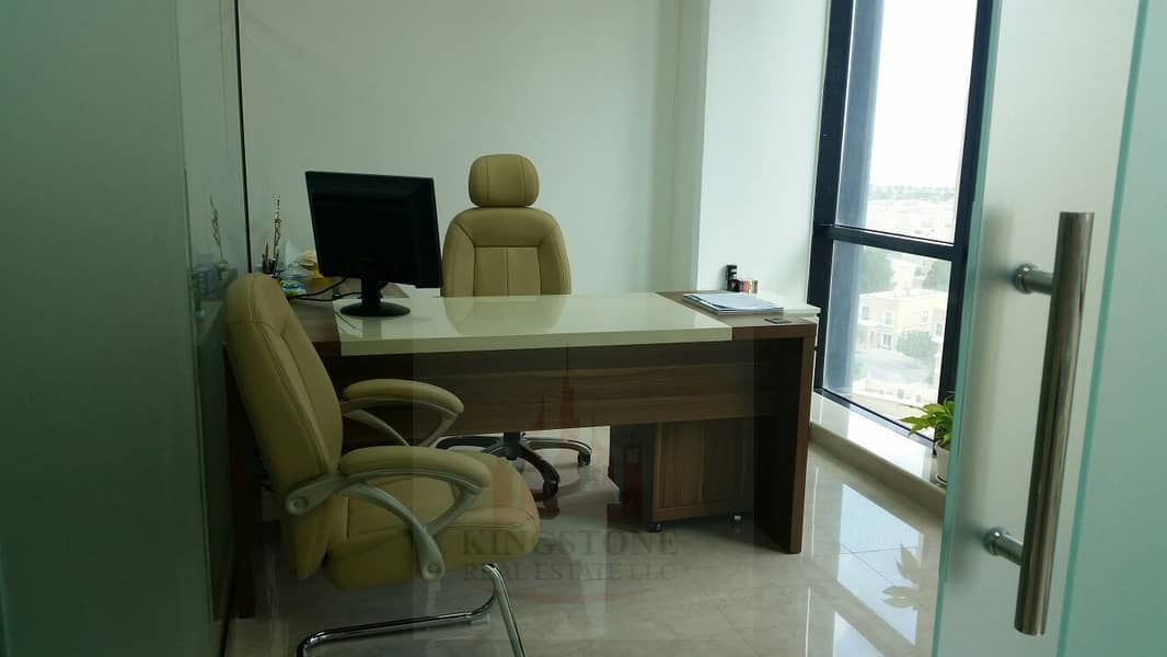 11 BOSSES OFFICE 1. jpg
