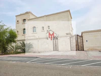 5 Bedroom Villa for Rent in Shakhbout City, Abu Dhabi - 81342. jpg