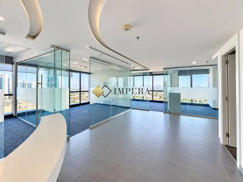 CORNER OFFICE| BRIGHT| DMCC| VACANT