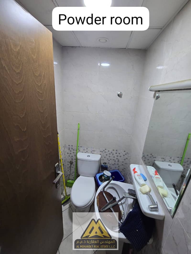 12 81d649d6-0243-4ae4-be3c-f1be238b74be. jpg