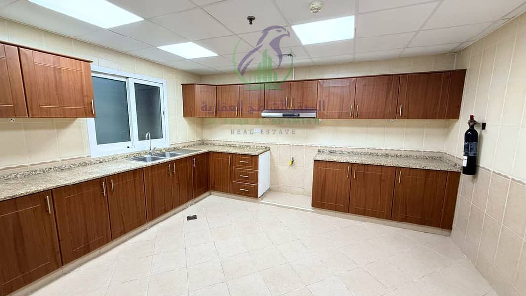 17 apartment-for-rent-3-bedroom-alkhan-alsharqa-property-09. jpg
