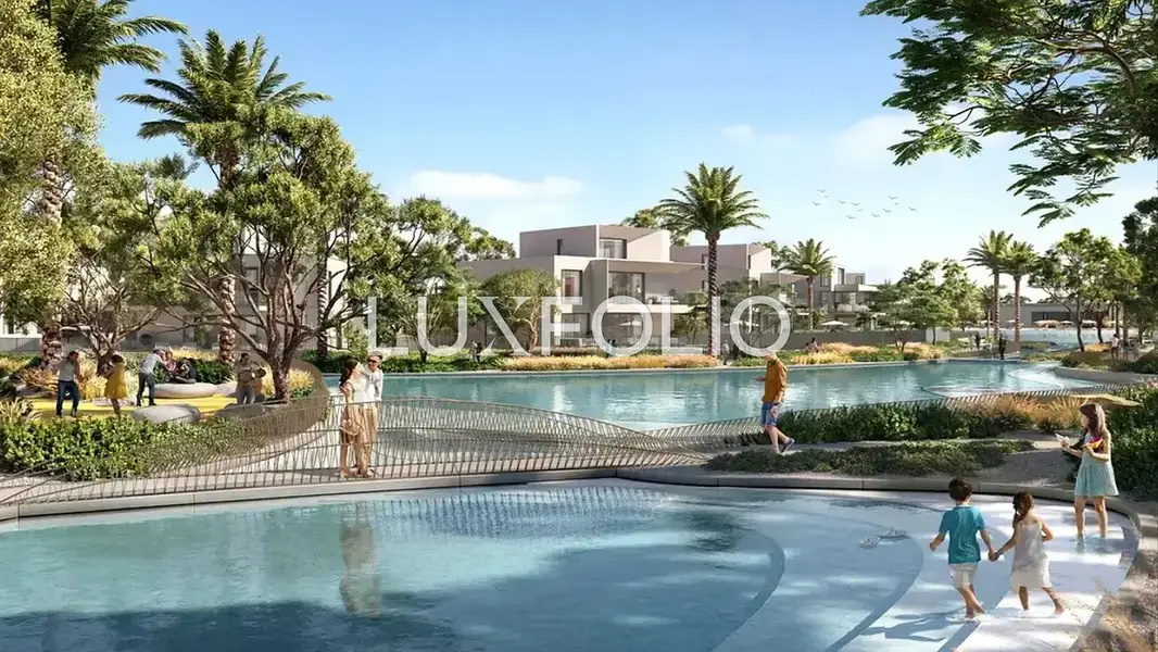 Classical Style | Close to OP | Large Plot