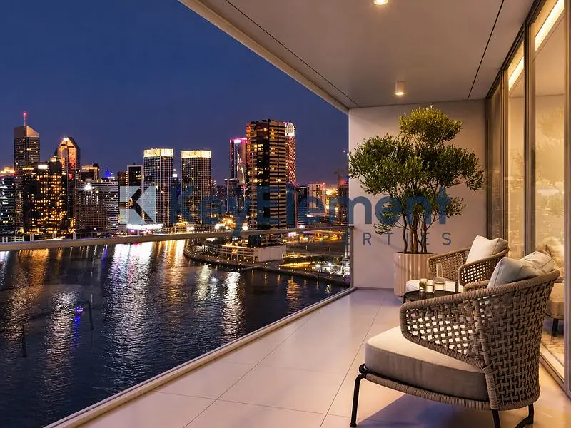 Waterfront | Elegance | Panoramic