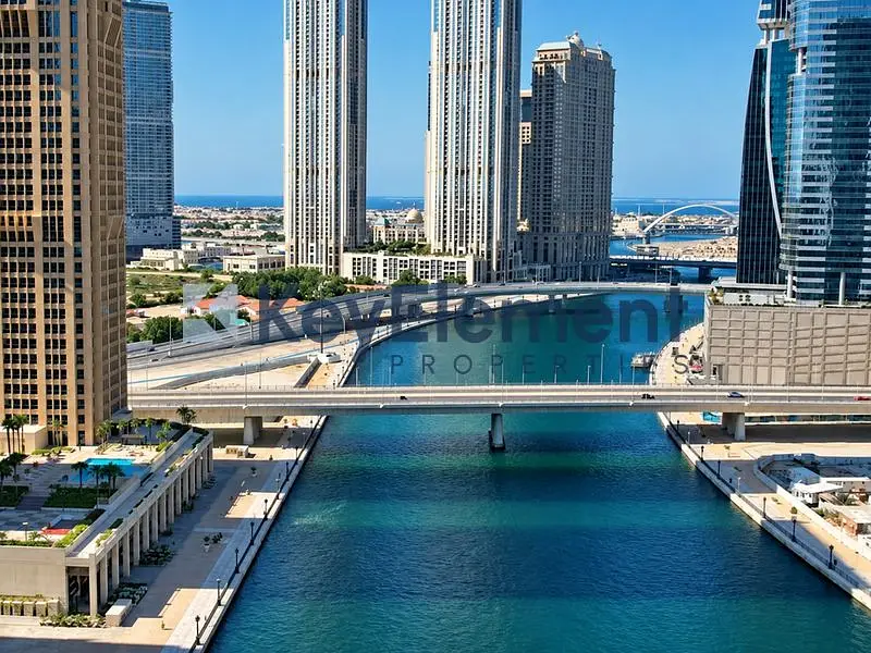 Waterfront | Elegance | Panoramic