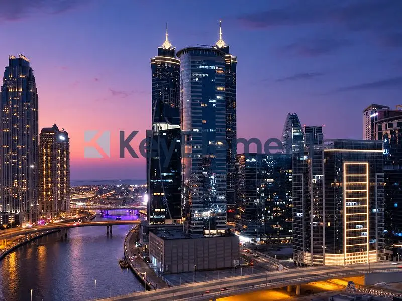 Waterfront | Elegance | Panoramic